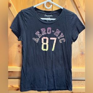 Women’s Aeropostale T-Shirt - Large